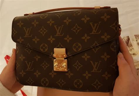 como reconocer una cartera louis vuitton original|bolsa louis vuitton original precio.